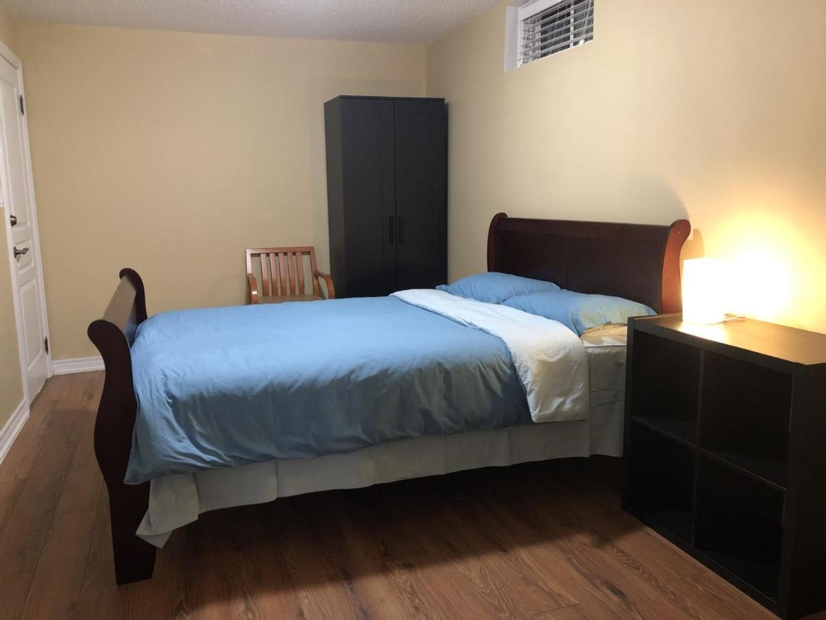 Spacious 2 Bedroom Guest Suite Toronto Exteriör bild