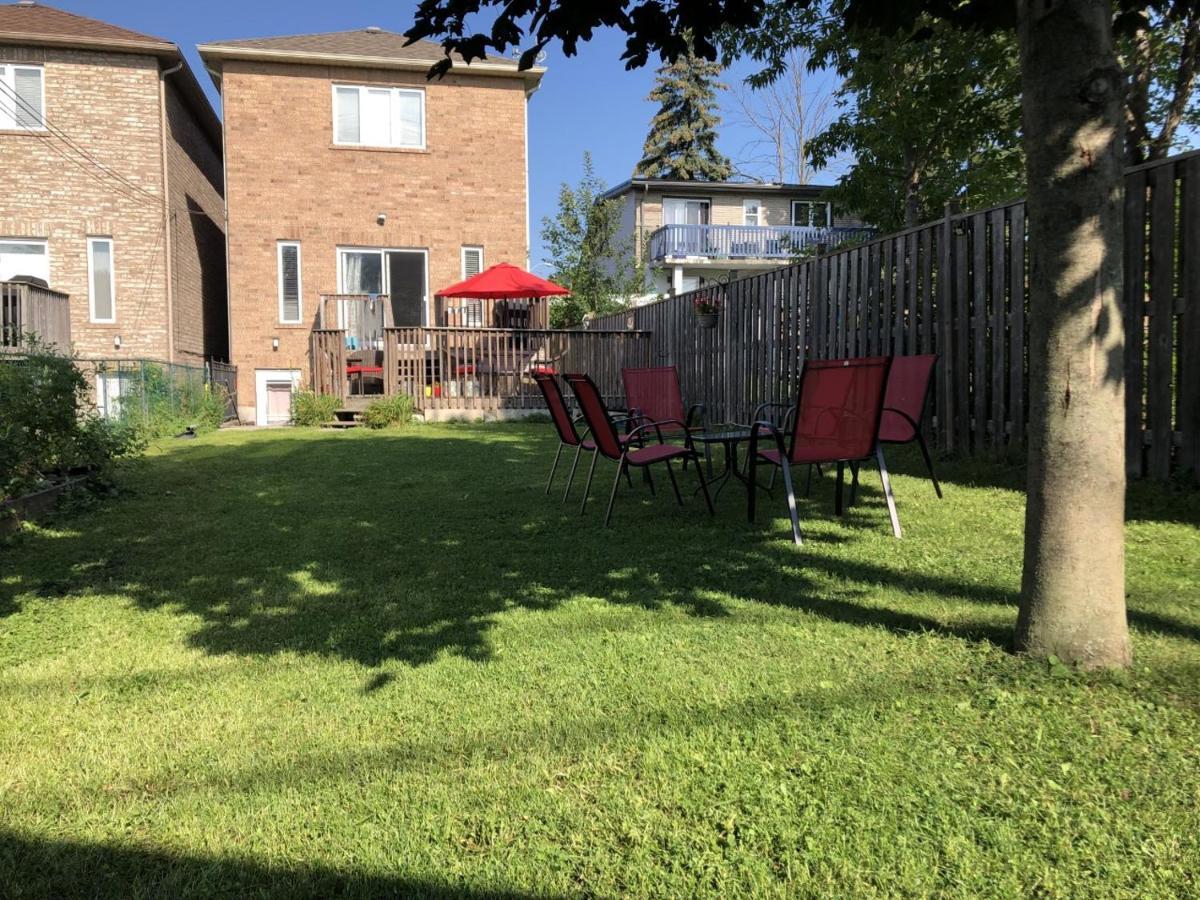 Spacious 2 Bedroom Guest Suite Toronto Exteriör bild