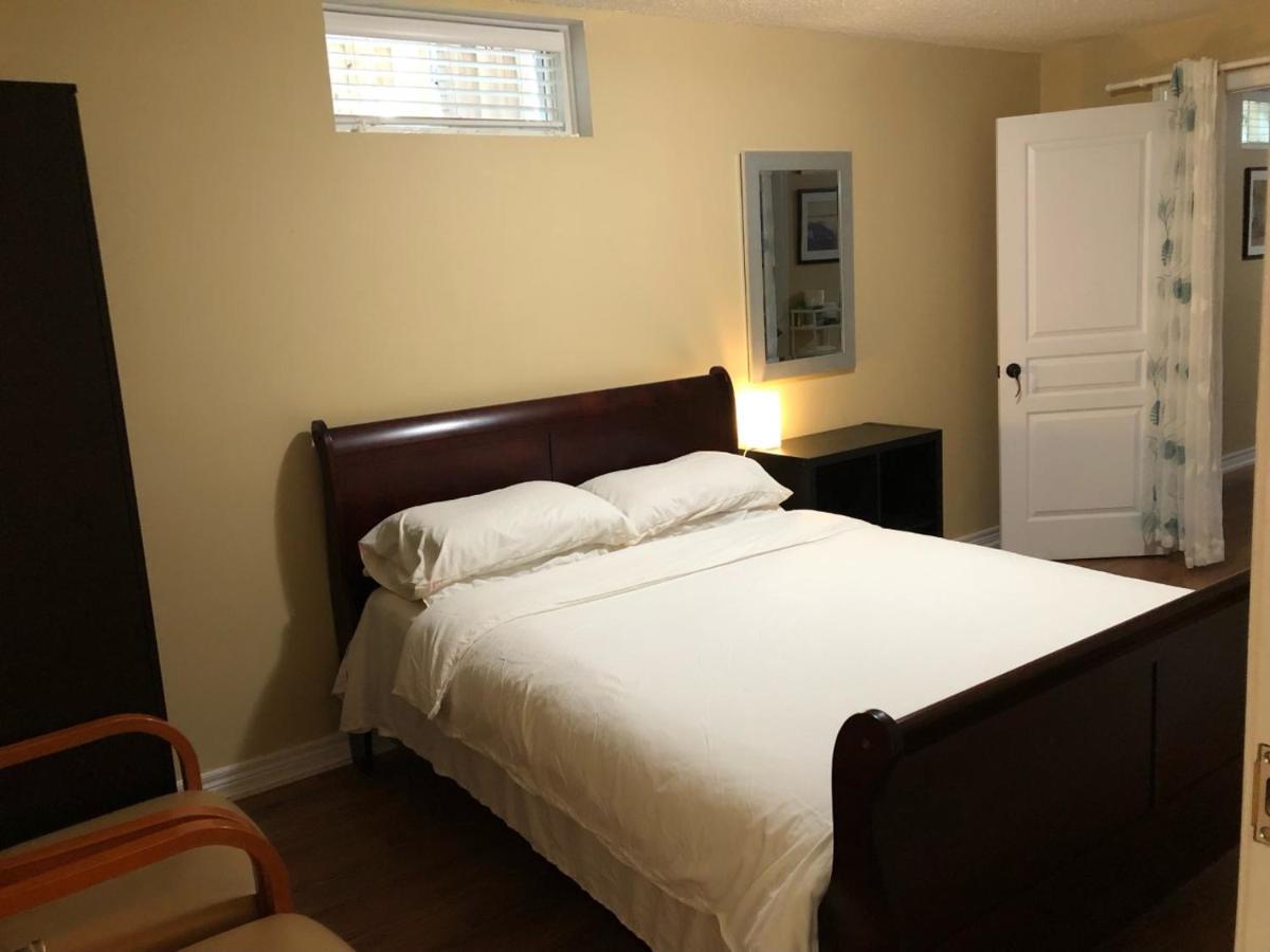 Spacious 2 Bedroom Guest Suite Toronto Exteriör bild